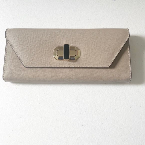 Atla Rigachava Clutch Wallet - Picture 1 of 5